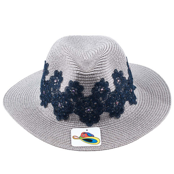 Sombrero con encajes y piedras Swarovski Gris de Encaje Azul