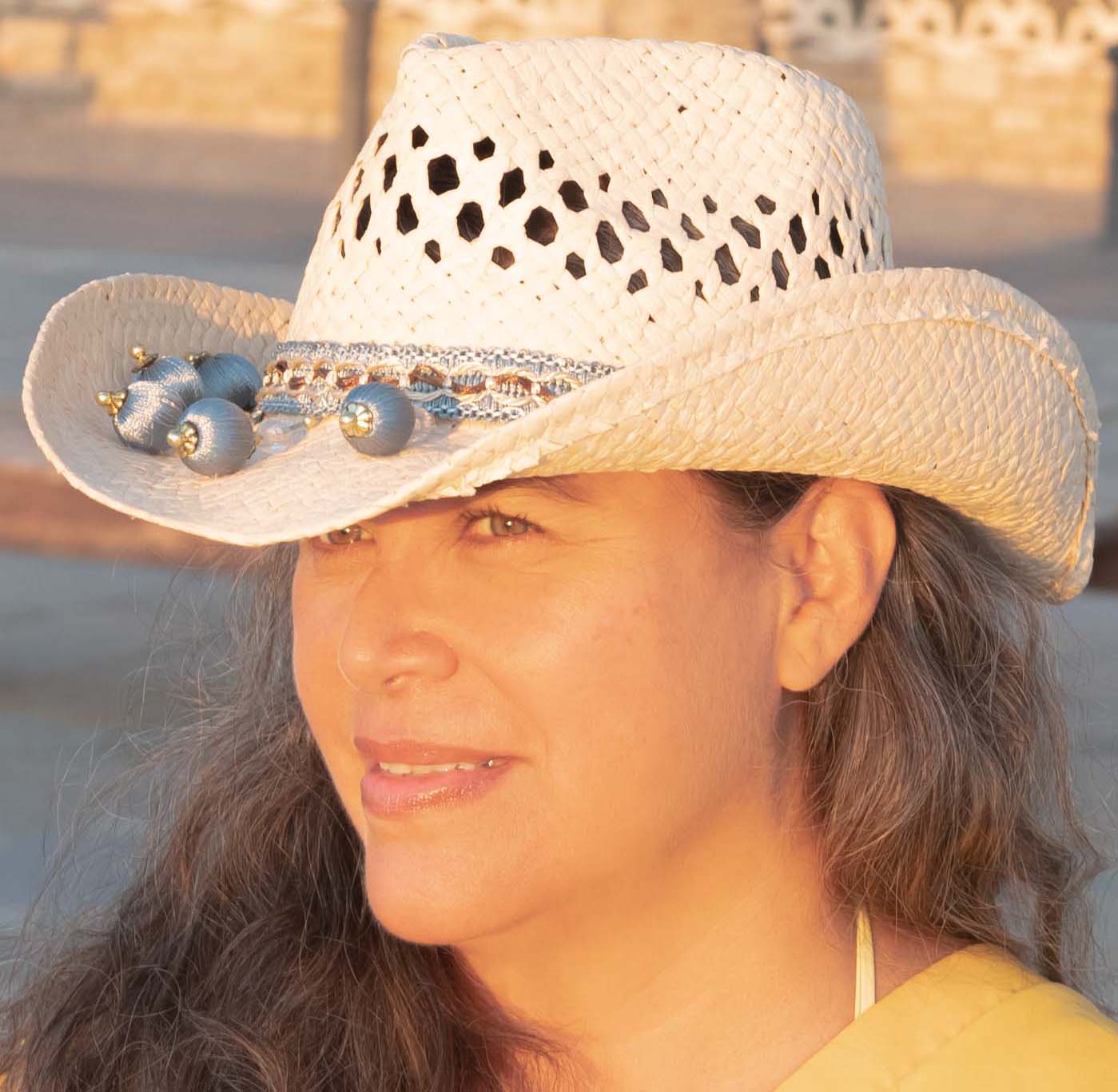 LILIANA PAEZ